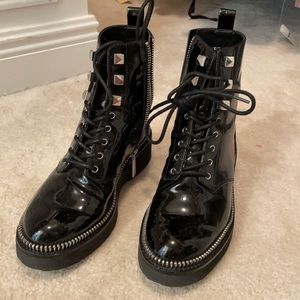 Micheal kors boots